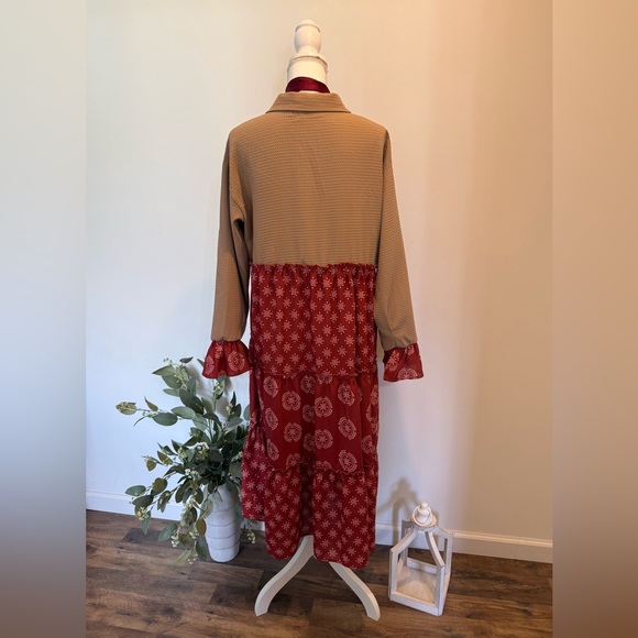 ๐ค Dark Terra Cotta & Tan Midi Dress ๐ค - Picture 4 of 5